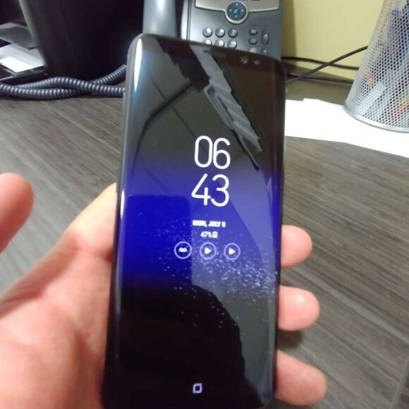 Original Samsung Galaxy S8 64GB Unlocked.Tested 100%. In good condition !!! - Picture 5 of 6